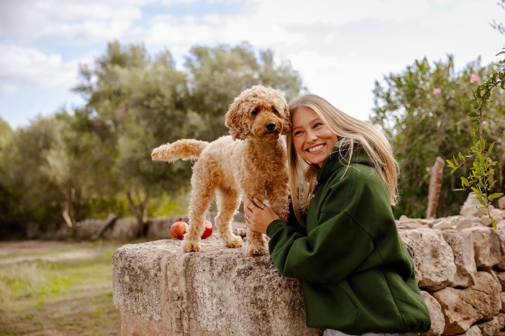 Hejnika Shop Hoodie grass is greener forest green made in portugal