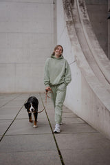 Hejnika Shop Hot Girls Have Dogs Sage Salbei