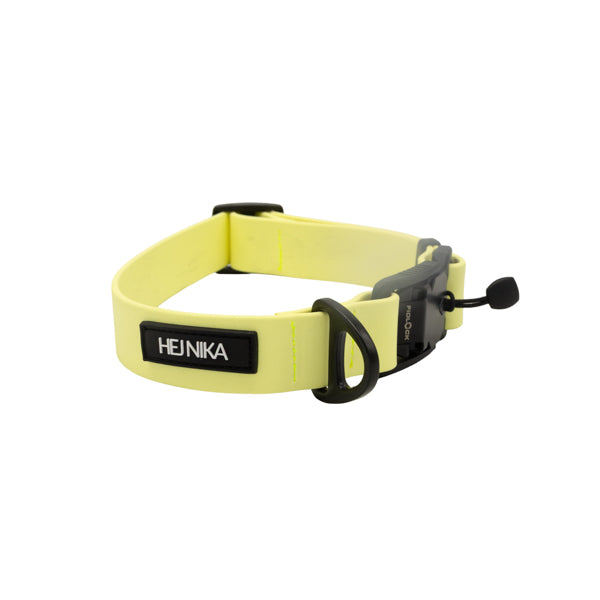 FIDLOCK Magnetverschluss am Butter Yellow BioThane Halsband – sicherer Verschluss für Hunde – Hej Nika