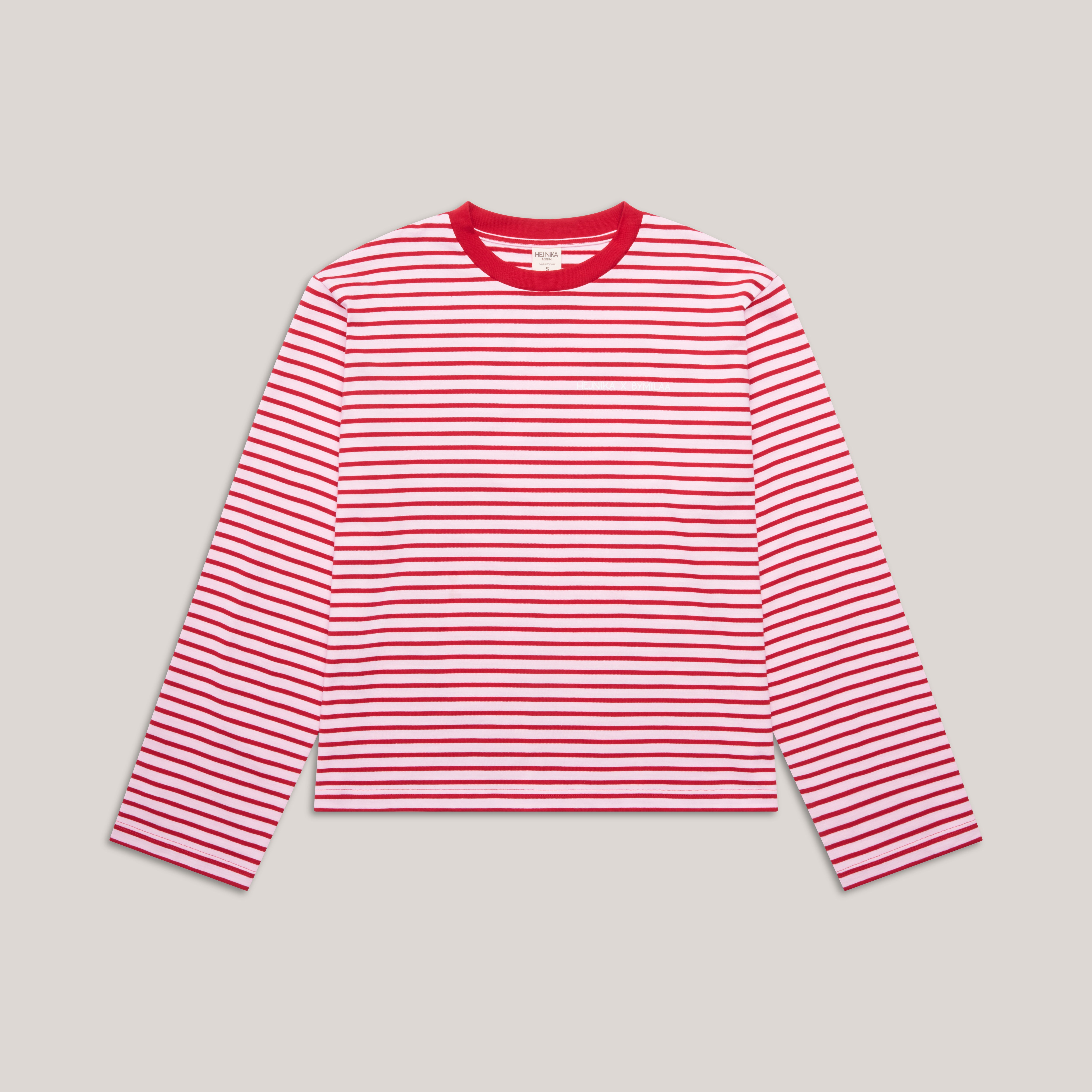 Vorderansicht des Unisex Longsleeves mit Streifenmuster in Rosa und Rot, Rundhalsausschnitt und lockerem Schnitt.